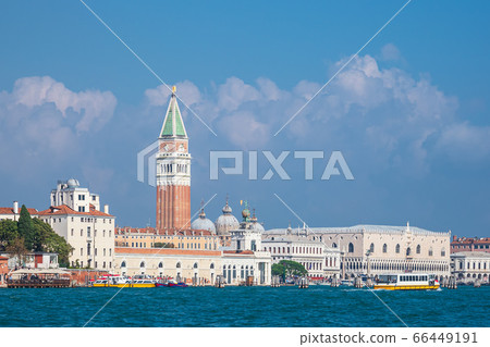 View to historical buildings in Venice, Italy View to historical buildings in Venice, Italy 66449191