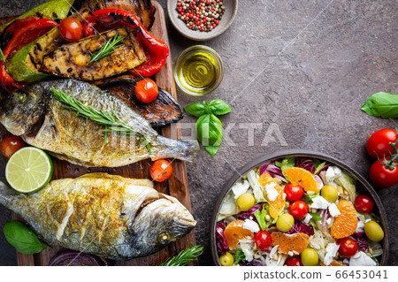 Baked Dorado fish 66453041