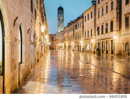 Historic town of Dubrovnik at twilight, Dalmatia, Croatia 66455809