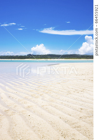 Yurigahama, a fantastic beach on Yoron Island 66455921