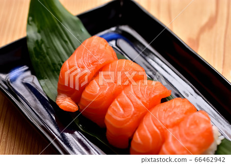 Norwegian salmon nigiri sushi Norwegian salmon nigiri sushi 66462942