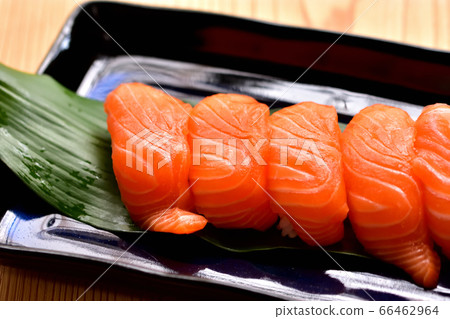 Norwegian salmon nigiri sushi Norwegian salmon nigiri sushi 66462964