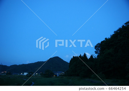 鳥取四季節步行夏天八神姬螢火蟲 鳥取四季節步行夏天八神姬螢火蟲 66464254