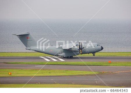 Turkish Air Force A400M transport plane (Ota-ku, Tokyo) taking off from Haneda Airport 66464343