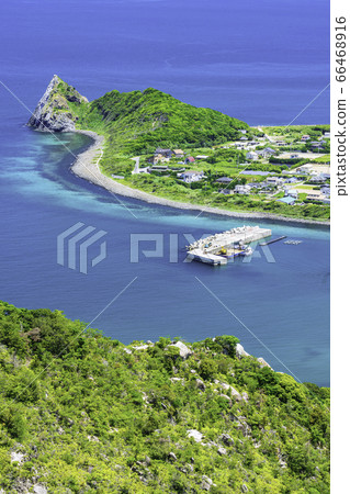 Beautiful scenery of Itoshima from Mt. Tateishi, Itoshima City, Fukuoka Prefecture 66468916
