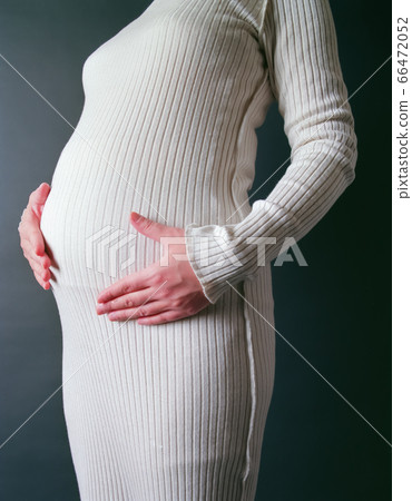 Pregnancy maternity 66472052