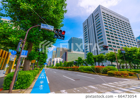 Tokyo cityscape in Japan Kasumigaseki's government district. I want a lane for bicycles 66473054