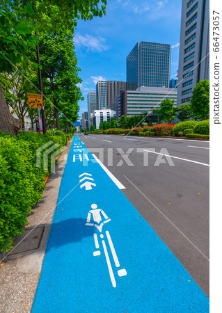 Tokyo cityscape in Japan Kasumigaseki's government district. I want a lane for bicycles Tokyo cityscape in Japan Kasumigaseki's government district. I want a lane for bicycles 66473057