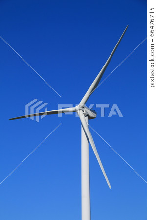 藍天的發電風車[單個單元] 66476715