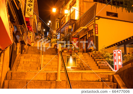 《Gunma Prefecture》Ikaho Onsen/Stairs at night 66477006