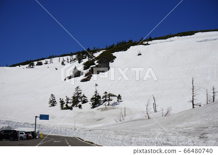 Hachimantai in spring is another world 66480740