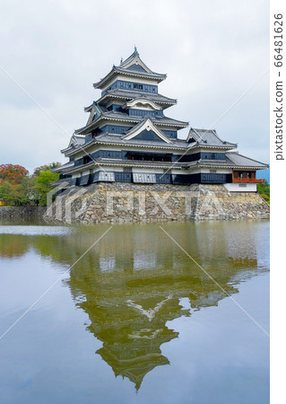 Upside down cloudy sky Matsumoto Castle Upside down cloudy sky Matsumoto Castle 66481626