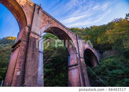 (Gunma) Usui Third Bridge · Glasses Bridge Fall 66483517