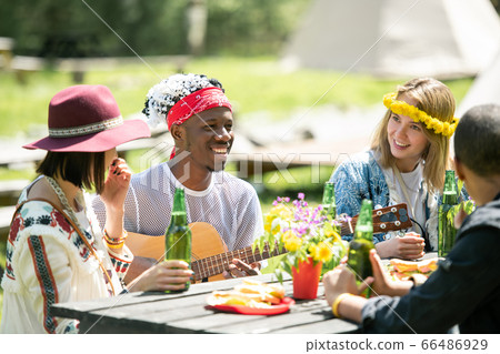 Intimate gathering with friends Intimate gathering with friends 66486929