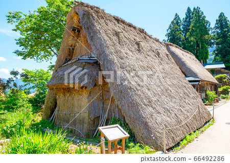 Primitive Gassho style "Saburo" (former Iwamoto family) Primitive Gassho style "Saburo" (former Iwamoto family) 66492286