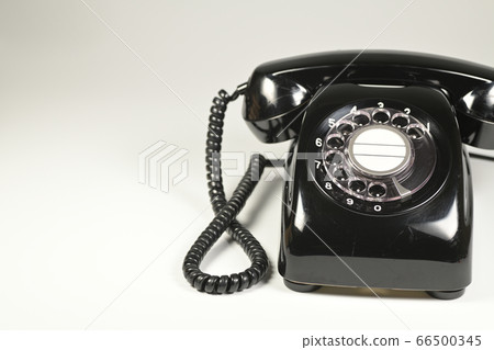 Black dial telephone 66500345