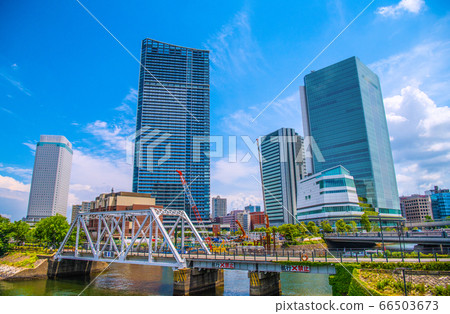 Yokohama Cityscape in Japan Transforming Yokohama Bay Area (Hotel, Tower Mansion, Yokohama City Hall, etc.) Yokohama Cityscape in Japan Transforming Yokohama Bay Area (Hotel, Tower Mansion, Yokohama City Hall, etc.) 66503673