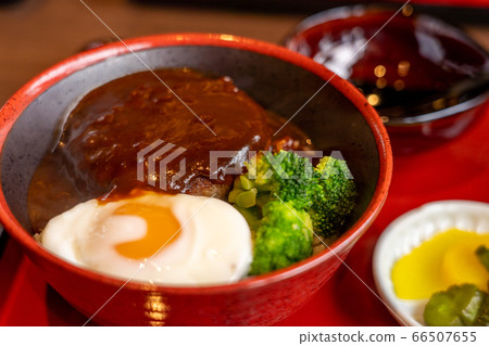 Matsusaka beef hamburger bowl 66507655
