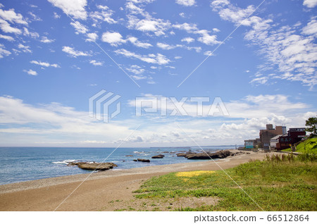 初夏的Oasan海岸 初夏的Oasan海岸 66512864