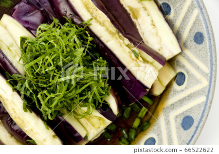 Steamed eggplant soup sauce Steamed eggplant soup sauce 66522622