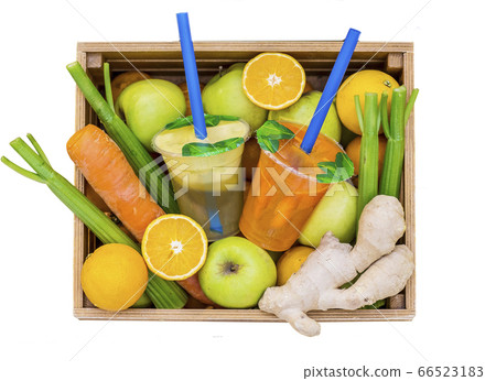 Juice Cups with space for logo in the vegetable drawer with fruit pple, lemon, carrot, celery, ginger, 66523183