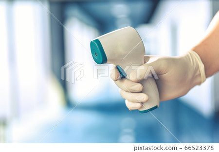 Staff to measure temperature Staff to measure temperature 66523378