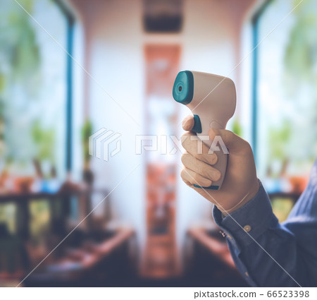Staff to measure temperature Staff to measure temperature 66523398