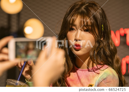 生活方式,婦女,派對,K-POP,K-BEAUTY 生活方式,婦女,派對,K-POP,K-BEAUTY 66524725