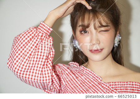 Beauty,woman,trend Beauty,woman,trend 66525013