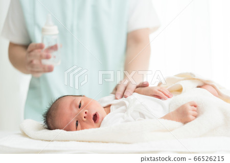 Newborn image Newborn image 66526215
