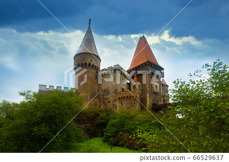 Corvin Castle on elevated rock, Romania Corvin Castle on elevated rock, Romania 66529637
