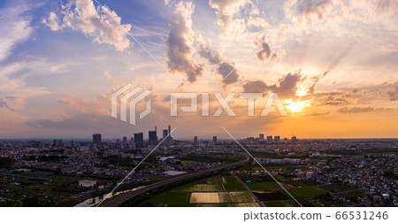 Sa玉縣Sa玉市的鳥瞰圖,Minuma稻田和Sa玉新都心的夜景 Sa玉縣Sa玉市的鳥瞰圖,Minuma稻田和Sa玉新都心的夜景 66531246