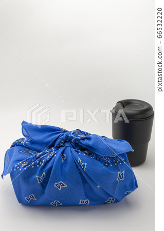 Lunch box and tumbler Lunch box and tumbler 66532220