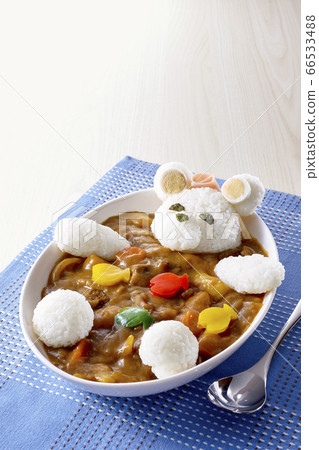 字符咖哩熊浸在浴缸裡 字符咖哩熊浸在浴缸裡 66533488