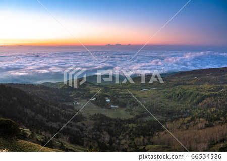 《群馬縣》 Shibutoge黎明時的國道最高點 《群馬縣》 Shibutoge黎明時的國道最高點 66534586