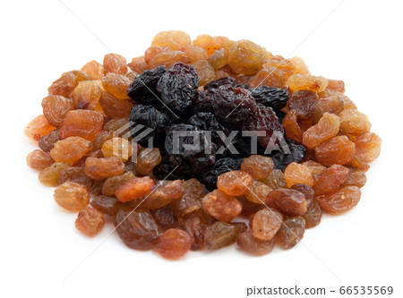 Raisins black and brown Raisins black and brown 66535569