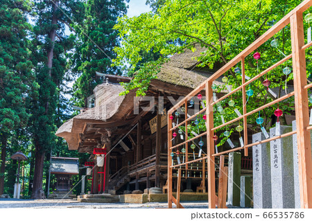 Kumano Shrine in early summer (Kumano Taisha Shrine) "Kanade" decorations of worship hall and wind chimes Nanyo City, Yamagata 66535786