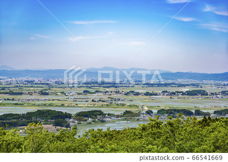 鄉下風景在郊區 鄉下風景在郊區 66541669