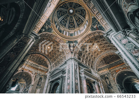 St. Peter's Basilica in Vatican City, Italy St. Peter's Basilica in Vatican City, Italy 66543233