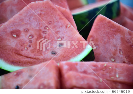Sliced watermelon 66546019