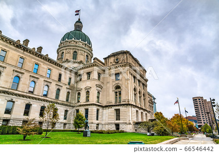 The Indiana Statehouse in Indianapolis 66546442
