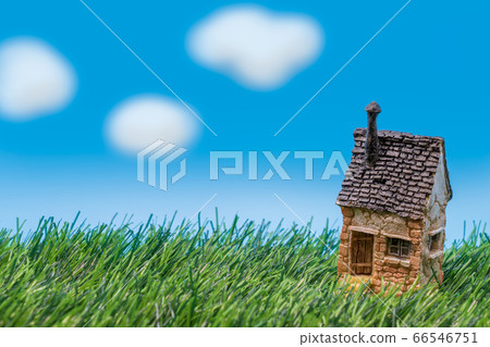 Blue sky and Western style house model 66546751
