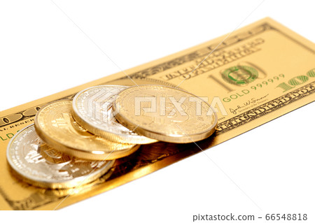 Golden end silver bitcoins with U.S. dollar Golden end silver bitcoins with U.S. dollar 66548818