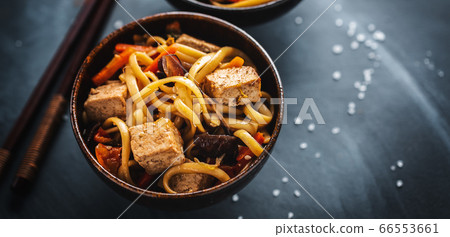 Asian noodles with cheese tofu 66553661