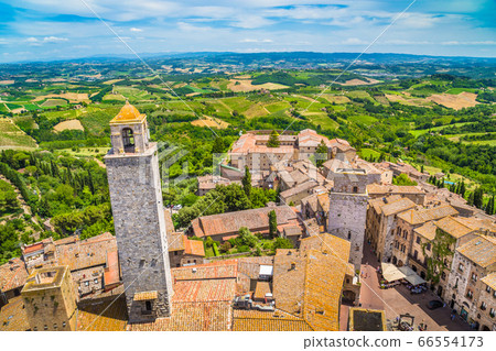 Aerial wide-angle view of the historic town of San Gimignano, Tuscany, Italy 66554173