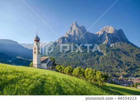 Seis am Schlern, Dolomites, South Tyrol, Italy 66554223