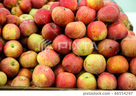 Fresh bavarian apples in the stock 66554297