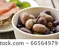 olives 66564979