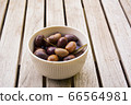 olives in bowl 66564981