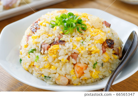 Fried rice  66565347
